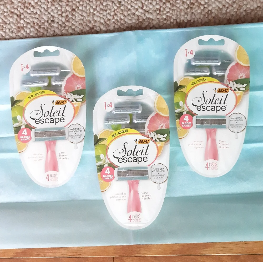 Bic Soleil Escape Razor Bundle - Picture 2 of 10